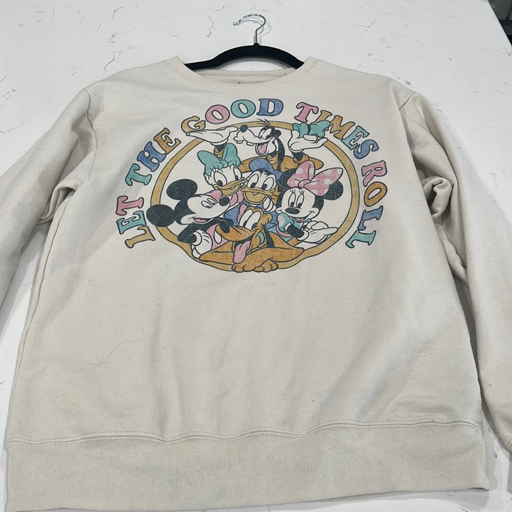 Disney sweatshirt large
